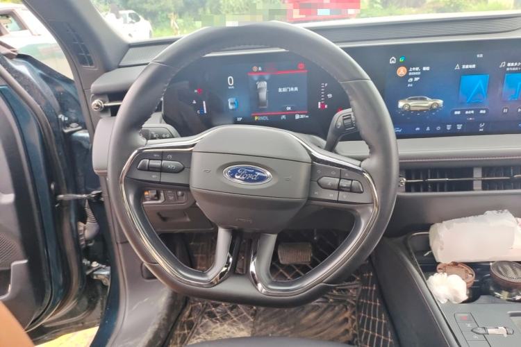 Used Ford Mondeo 2023 EcoBoost 180 Comfort Model Steering Wheel
