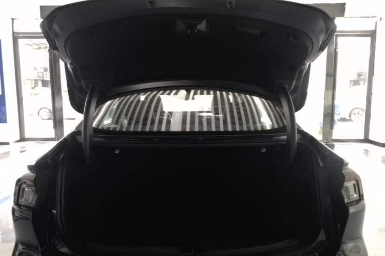 Used Ford Mondeo 2023 EcoBoost 180 Comfort Model Trunk
