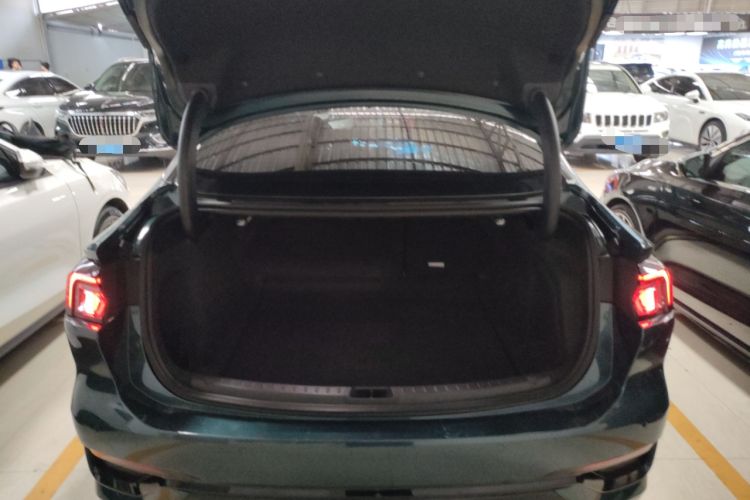 Used Ford Mondeo 2023 1.5T E-Hybrid ST-Line Trunk