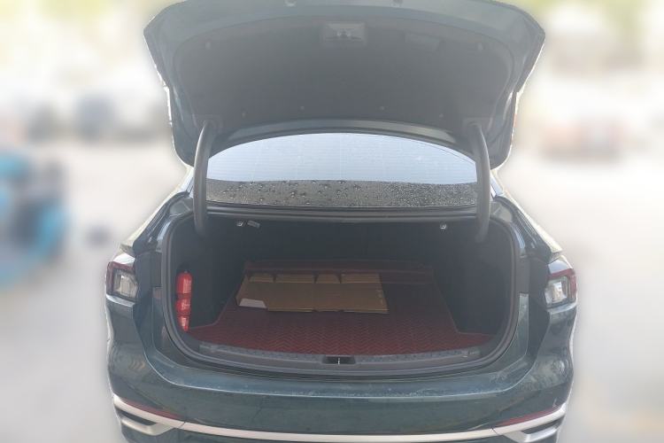 Used Ford Mondeo 2023 EcoBoost 180 Luxury Model Trunk