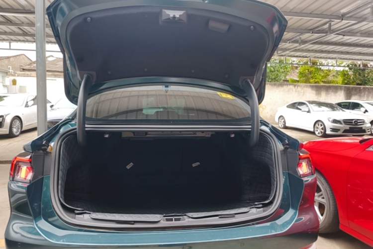 Used Ford Mondeo 2023 EcoBoost 180 Comfort Model Trunk