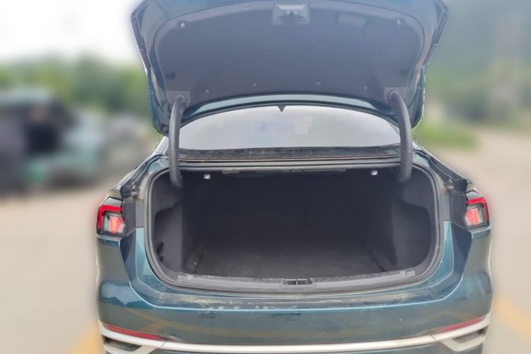 Used Ford Mondeo 2023 EcoBoost 180 Comfort Model Trunk