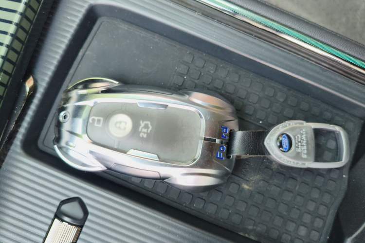 Used Ford Mondeo 2023 1.5T E-Hybrid Luxury Version Vehicle Key