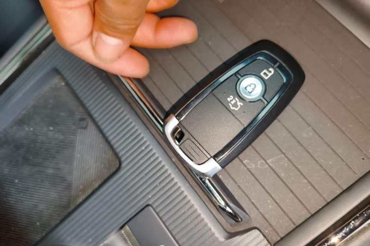 Used Ford Mondeo 2023 EcoBoost 180 Comfort Model Vehicle Key