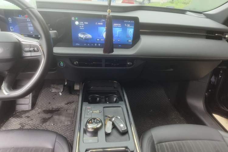 Used Ford Mondeo 2023 EcoBoost 180 Comfort Model Audio And AC Panel