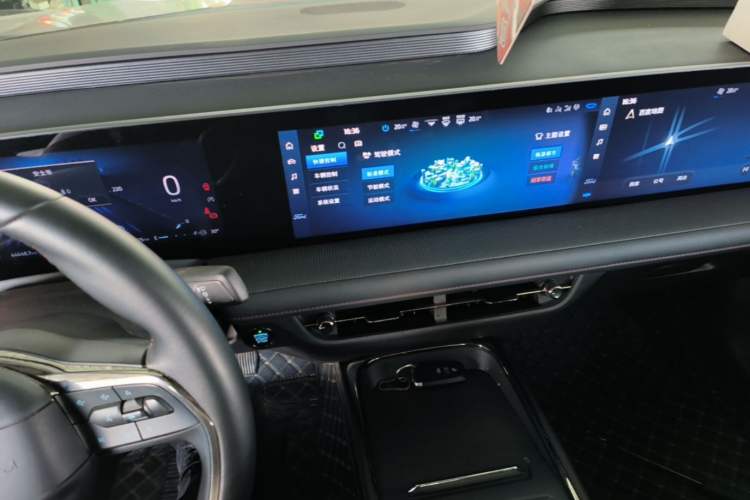 Used Ford Mondeo 2023 EcoBoost 245 Luxury Model Audio And AC Panel