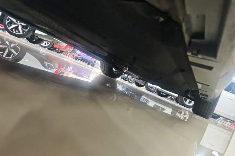 Used Ford Mondeo 2023 EcoBoost 180 Comfort Model Chassis Front Left