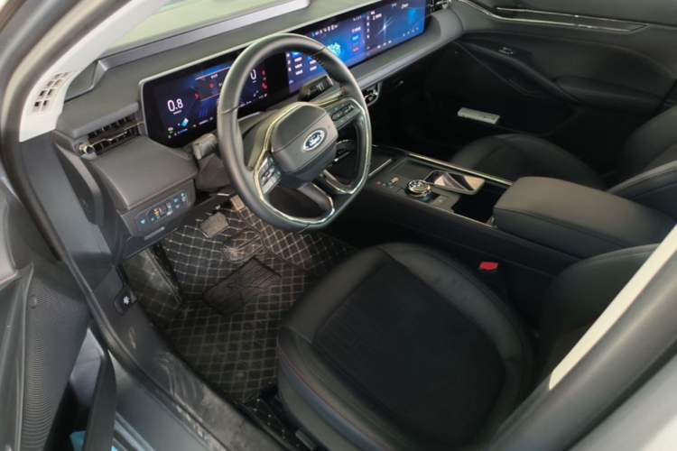 Used Ford Mondeo 2023 EcoBoost 245 Luxury Model Driver Seat