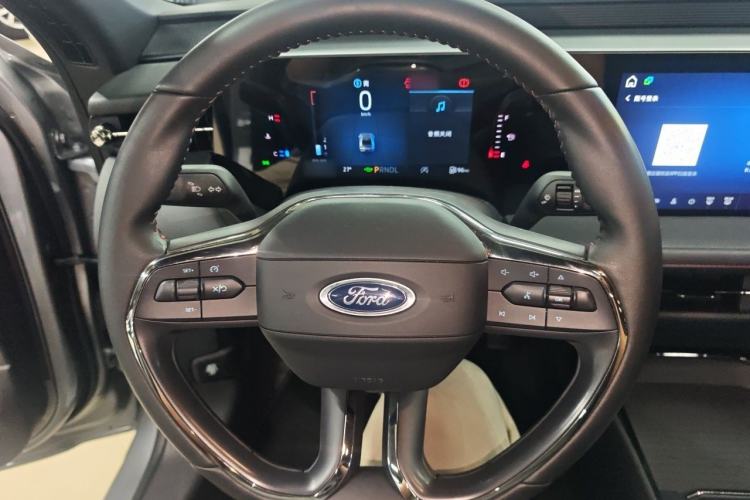 Used Ford Mondeo 2023 EcoBoost 180 Comfort Model Steering Wheel