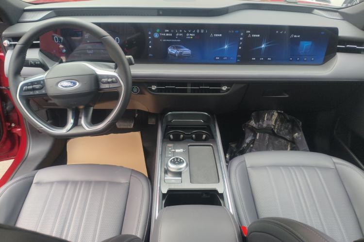 Used Ford Mondeo 2023 EcoBoost 245 Ultimate Model Center Console