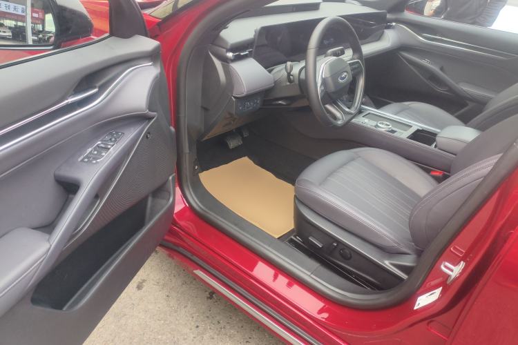 Used Ford Mondeo 2023 EcoBoost 245 Ultimate Model Driver Seat