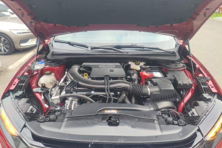 Used Ford Mondeo 2023 EcoBoost 245 Ultimate Model Engine Bay