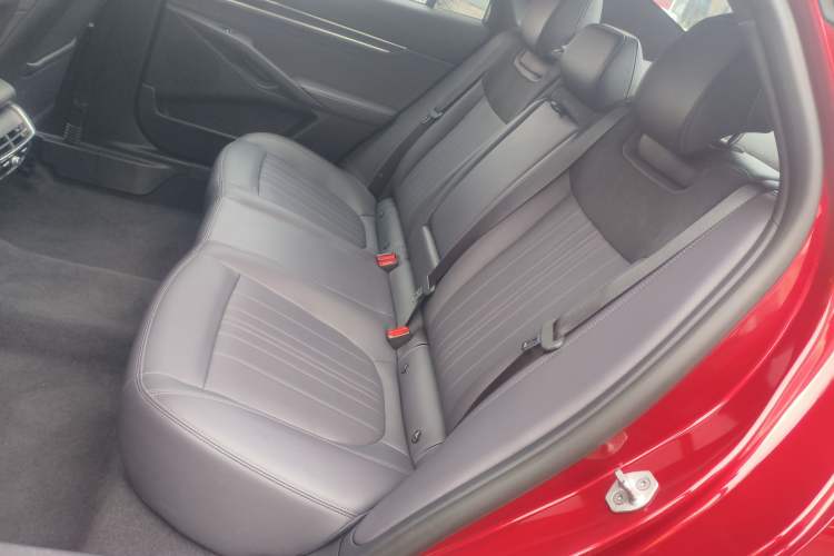 Used Ford Mondeo 2023 EcoBoost 245 Ultimate Model Left Rear Seat