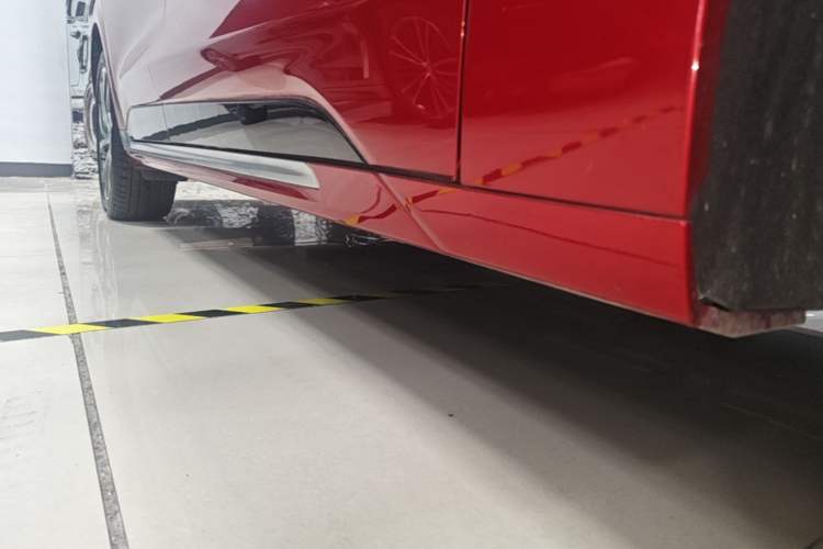 Used Ford Mondeo 2023 EcoBoost 245 Ultimate Model Right Side Sill
