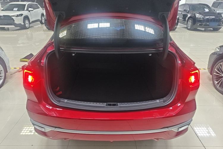 Used Ford Mondeo 2023 EcoBoost 245 Ultimate Model Trunk