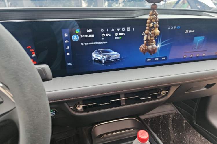 Used Ford Mondeo 2023 EcoBoost 180 Luxury Model Audio And AC Panel