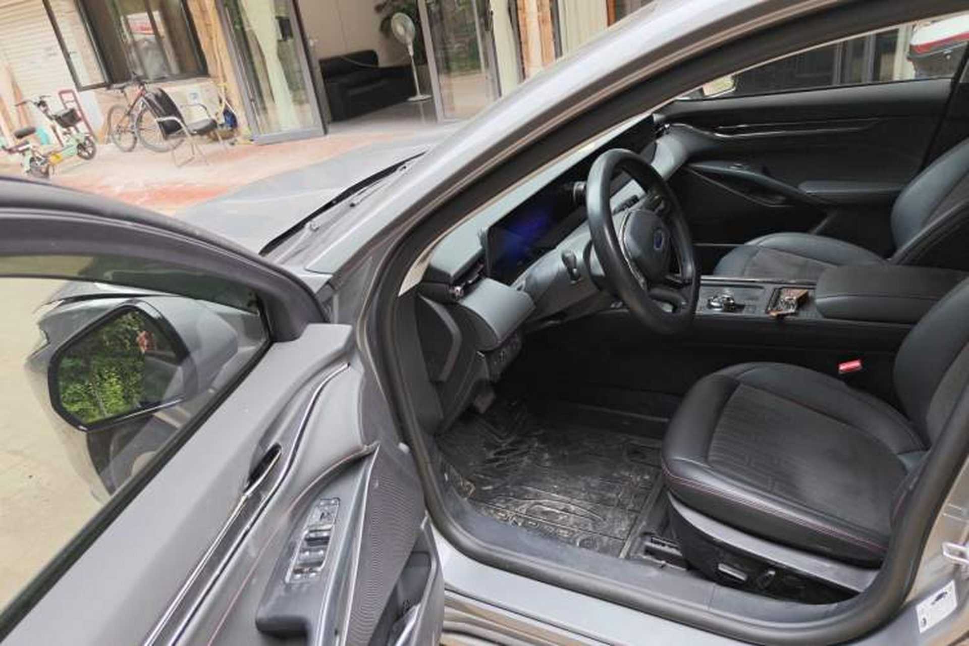 Used Ford Mondeo 2023 1.5T E-Hybrid Luxury Version Driver Seat