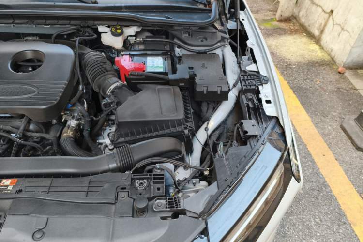 Used Ford Mondeo 2023 EcoBoost 180 Comfort Model Engine Bay Left