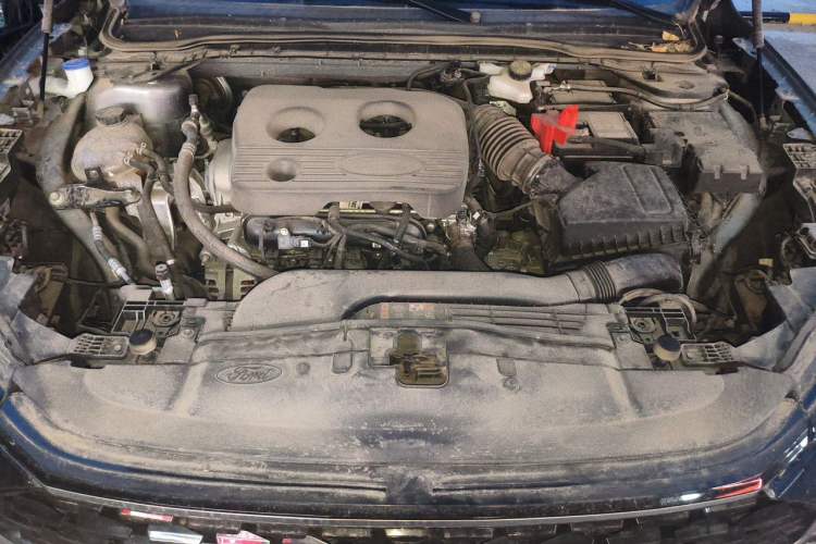 Used Ford Mondeo 2023 EcoBoost 180 Comfort Model Engine Bay