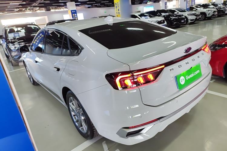 Used Ford Mondeo 2023 EcoBoost 180 Luxury Model Exterior 2