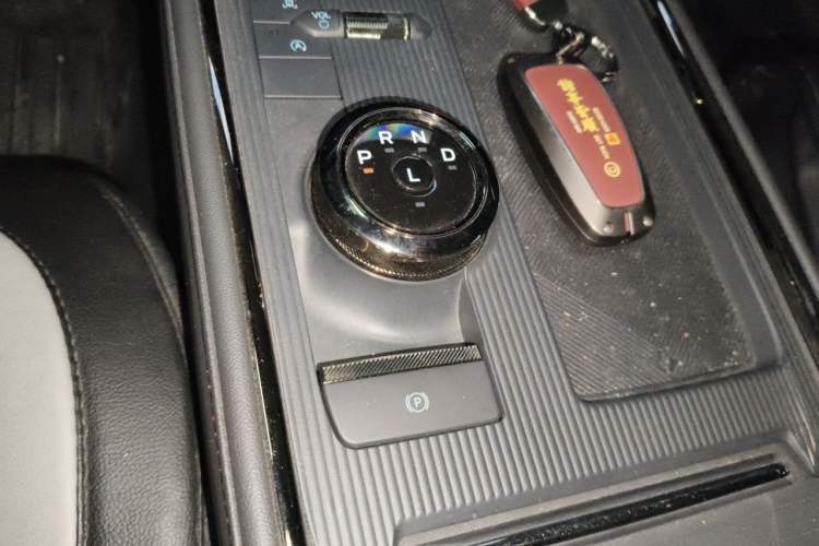 Used Ford Mondeo 2023 EcoBoost 245 Luxury Model Gear Lever