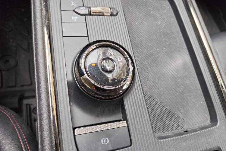 Used Ford Mondeo 2023 1.5T E-Hybrid Luxury Version Gear Lever