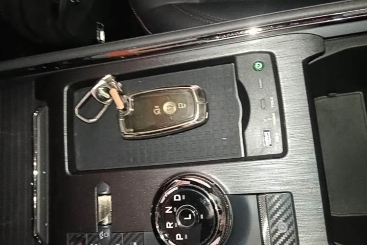 Used Ford Mondeo 2023 EcoBoost 245 Ultimate Model Interior 1