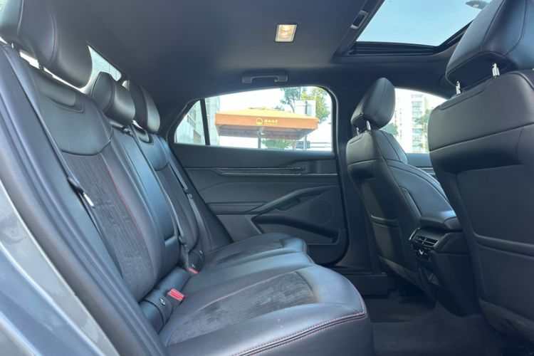 Used Ford Mondeo 2023 EcoBoost 180 Comfort Model Interior 2
