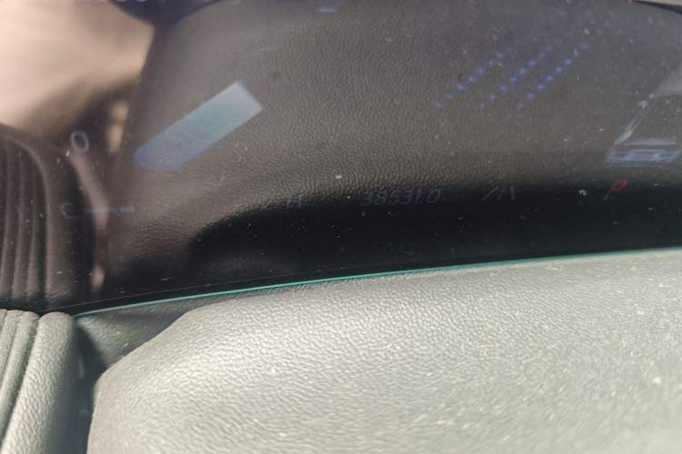 Used Ford Mondeo 2023 EcoBoost 245 Luxury Model Odometer Close Up