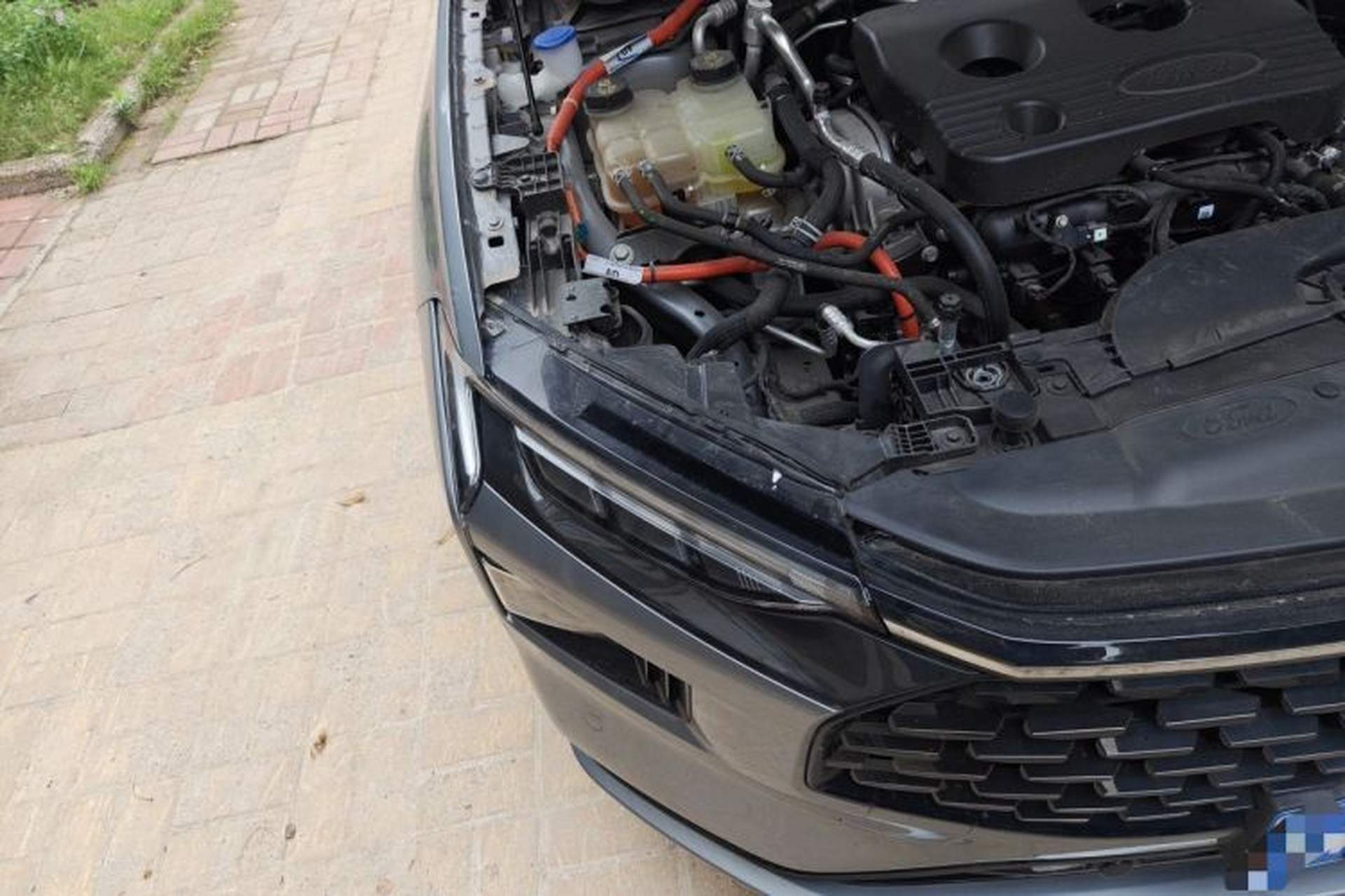Used Ford Mondeo 2023 1.5T E-Hybrid Luxury Version Right Front Headlight
