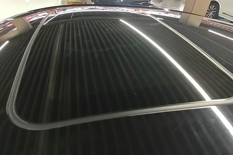 Used Ford Mondeo 2023 EcoBoost 245 Luxury Model Roof