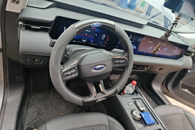 Used Ford Mondeo 2023 EcoBoost 180 Luxury Model Steering Wheel