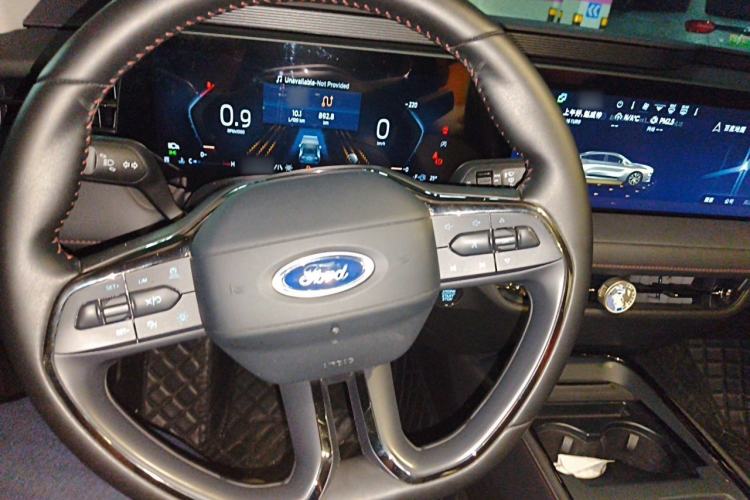 Used Ford Mondeo 2023 EcoBoost 180 Luxury Model Steering Wheel