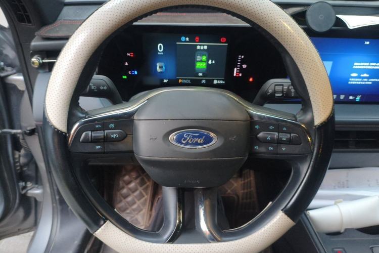 Used Ford Mondeo 2023 EcoBoost 180 Comfort Model Steering Wheel
