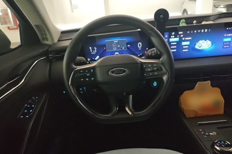 Used Ford Mondeo 2023 EcoBoost 180 Luxury Model Steering Wheel