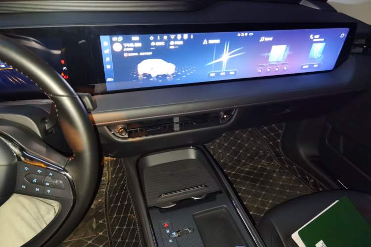 Used Ford Mondeo 2023 EcoBoost 180 Luxury Model Audio And AC Panel