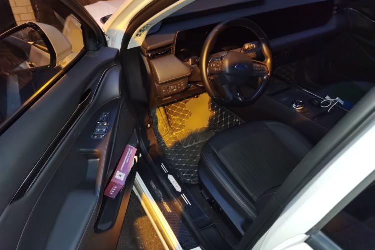 Used Ford Mondeo 2023 EcoBoost 180 Luxury Model Driver Seat