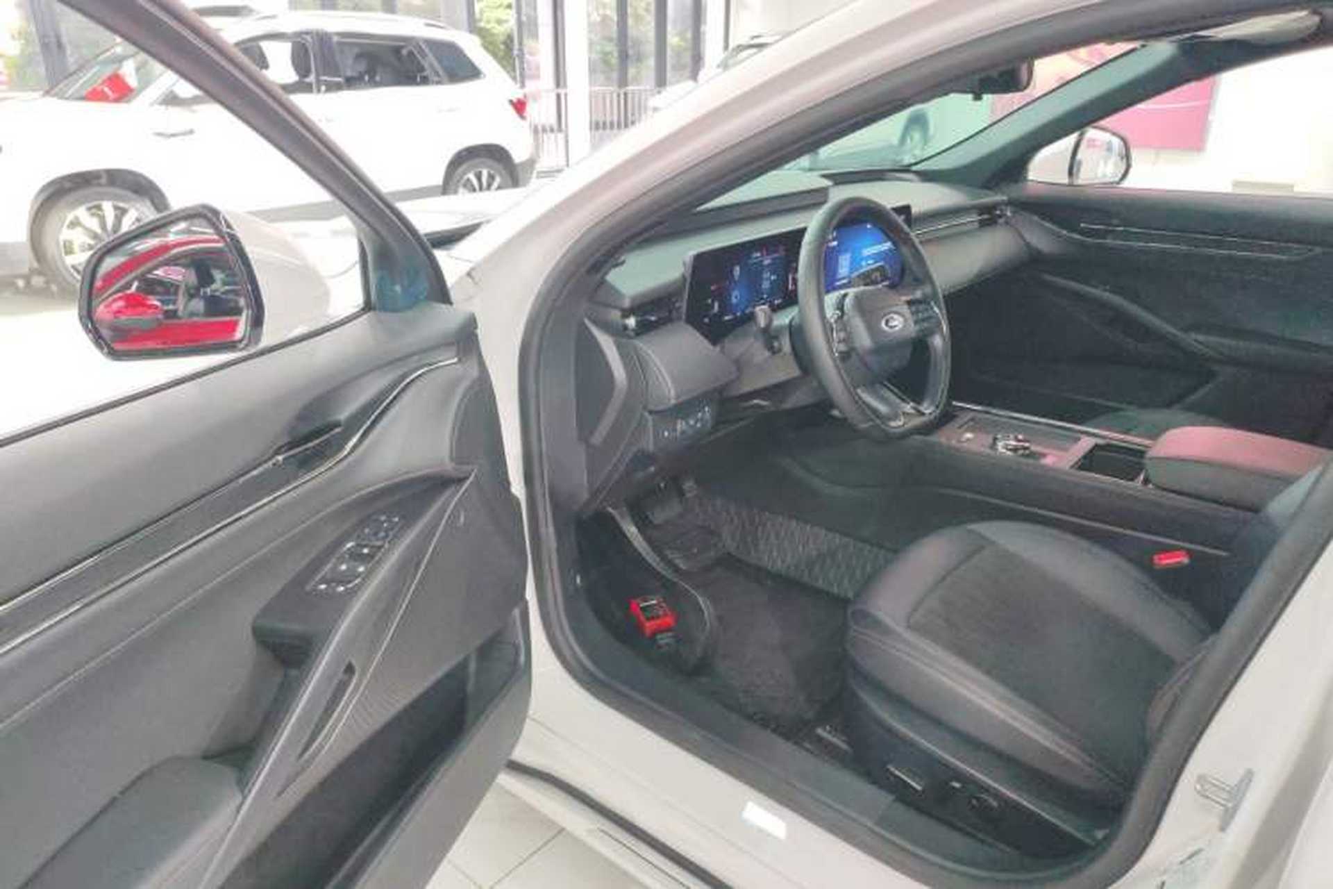 Used Ford Mondeo 2023 EcoBoost 180 Comfort Model Driver Seat