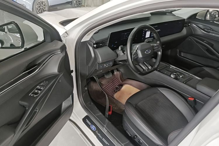 Used Ford Mondeo 2023 EcoBoost 180 Luxury Model Driver Seat