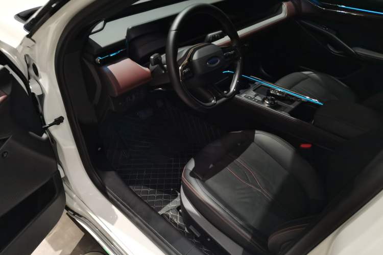 Used Ford Mondeo 2023 EcoBoost 245 Ultimate Model Driver Seat
