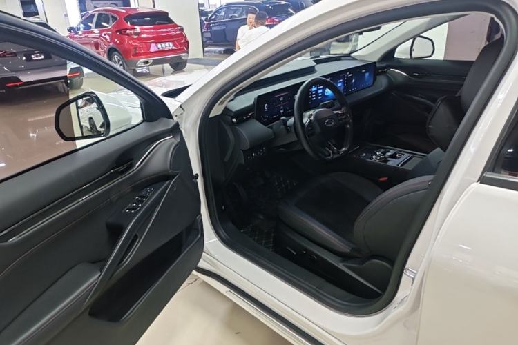Used Ford Mondeo 2023 EcoBoost 180 Luxury Model Driver Seat