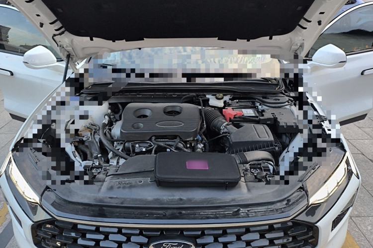 Used Ford Mondeo 2023 EcoBoost 180 Comfort Model Engine Bay