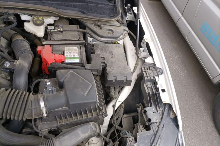 Used Ford Mondeo 2023 EcoBoost 245 Luxury Model Engine Bay Left