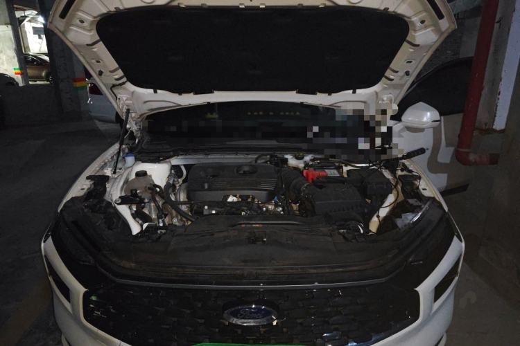 Used Ford Mondeo 2023 EcoBoost 180 Comfort Model Engine Bay