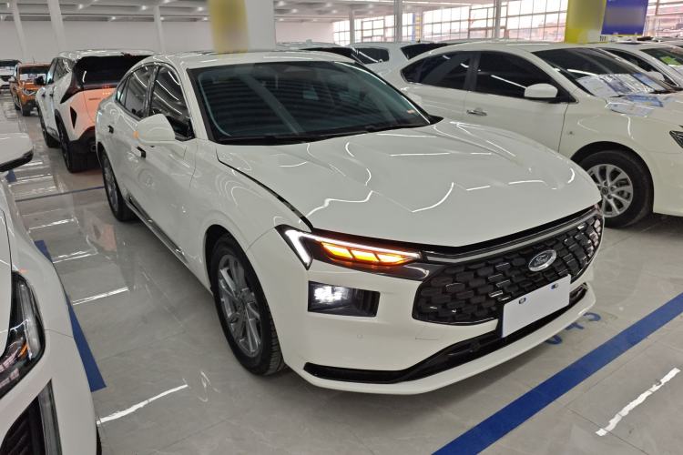 Used Ford Mondeo 2023 EcoBoost 180 Luxury Model Exterior 1