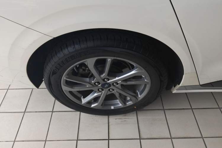 Used Ford Mondeo 2023 EcoBoost 245 Luxury Model Exterior 1