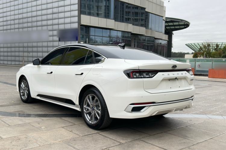 Used Ford Mondeo 2023 EcoBoost 245 Luxury Model Exterior 3