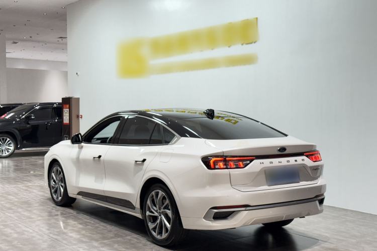 Used Ford Mondeo 2023 EcoBoost 245 Ultimate Model Exterior 4