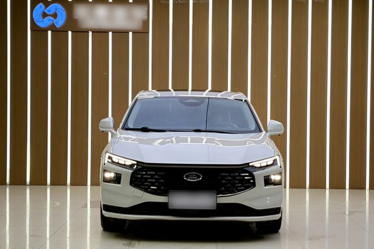 Used Ford Mondeo 2023 EcoBoost 180 Luxury Model Exterior 6