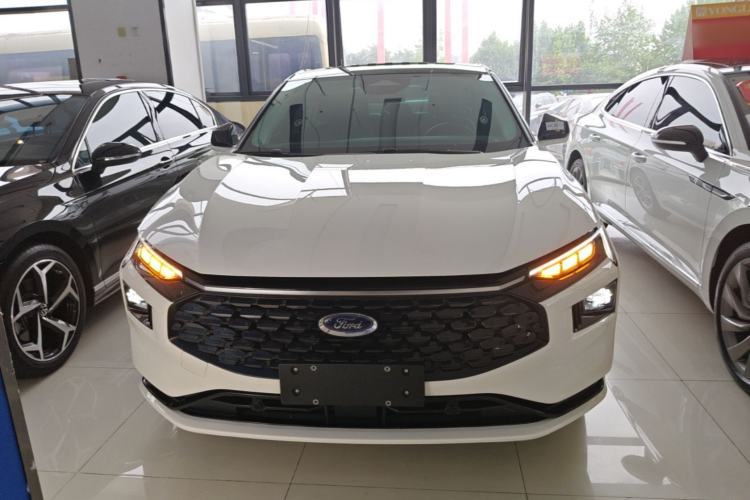 Used Ford Mondeo 2023 EcoBoost 245 Luxury Model Front